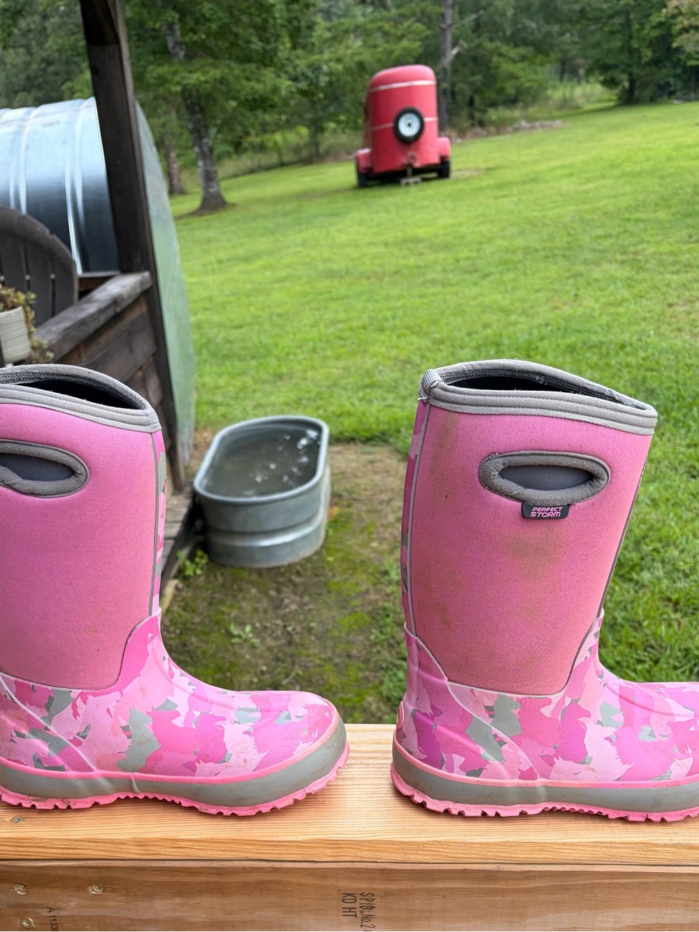 Kids Pink Camo Rain Boots - Comfortable Waterproof Boots - Picture 2 of 6